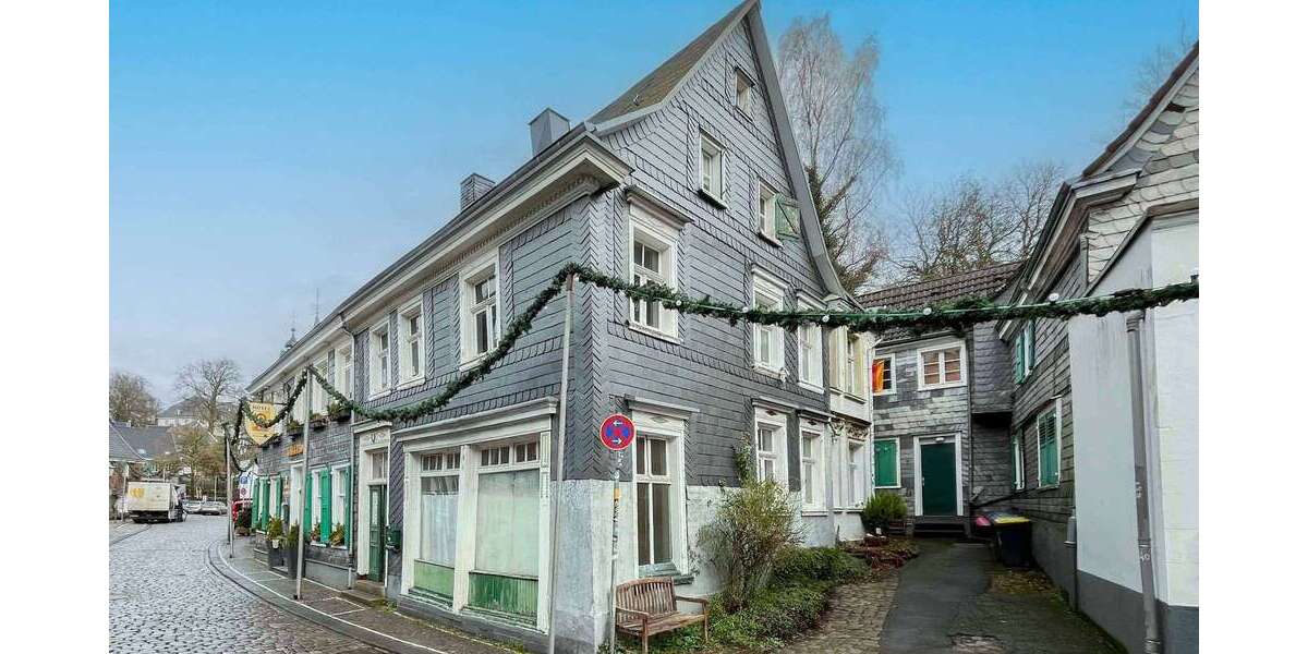 Einfamilienhaus Solingen Central - 6 Zimmer, 108 m&sup2;, 130.000&euro; | Angebot:27318235