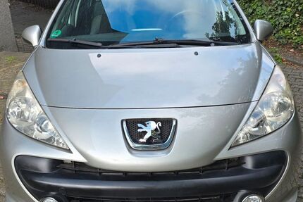 Peugeot 207 165.000 km 2.800 &euro; Mülheim an der 45473
