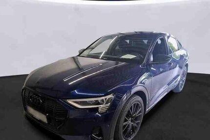 Audi e-tron 34.353 km 31.590 &euro; Hagen 58091