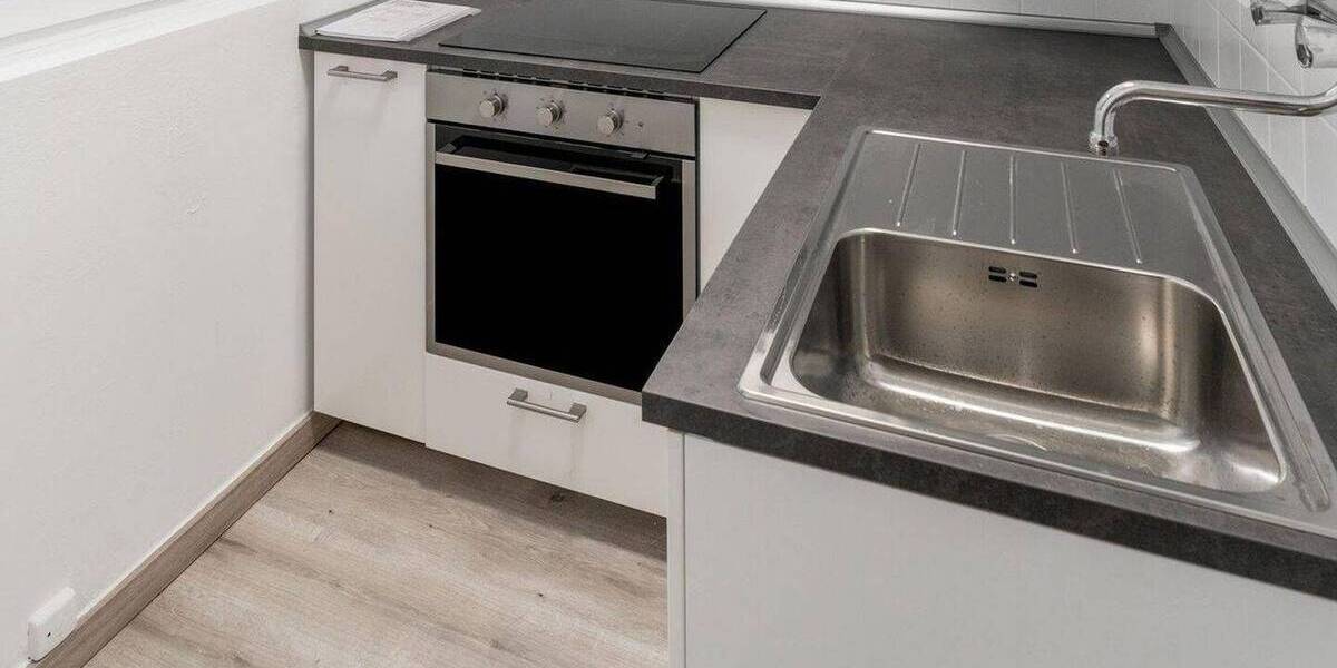 Etagenwohnung Essen Holsterhausen - 2 Zimmer, 65 m&sup2;, 950&euro; | Angebot:26788432