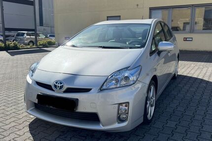 Toyota Prius 185.000 km 8.400 &euro; Essen 45143