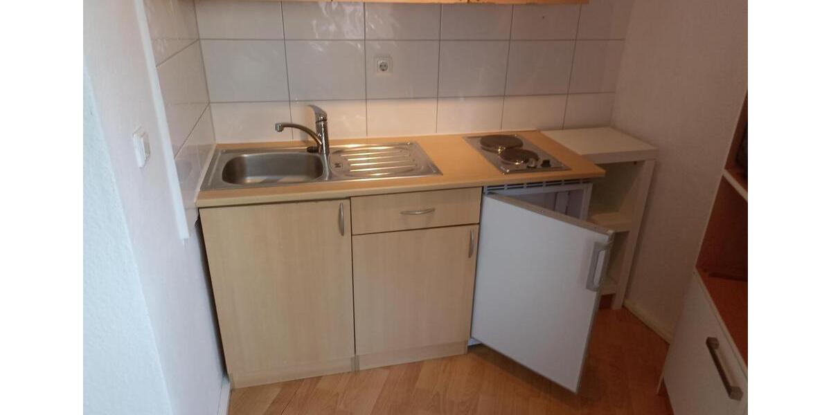 Etagenwohnung Bochum Wiemelhausen - 1 Zimmer, 28 m&sup2;, 420&euro; | Angebot:27581295