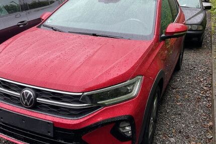 VW Taigo 16.699 km 26.450 &euro; Hilden 40721