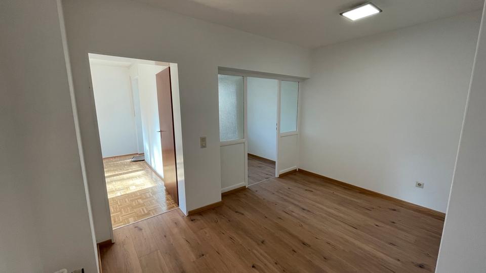 Etagenwohnung Duisburg Großenbaum - 2.5 Zimmer, 65 m&sup2;, 625&euro; | Angebot:25219253