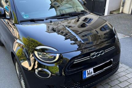 Fiat 500e 38.462 km 19.500 &euro; Wuppertal 42115