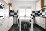 Etagenwohnung Duisburg Rheinhausen - 3 Zimmer, 72 m&sup2;, 895&euro; | Angebot:27542040