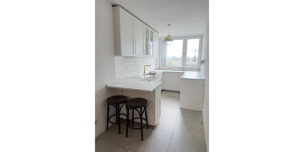 Etagenwohnung Duisburg Duisburg-Mitte - 3 Zimmer, 83 m&sup2;, 980&euro; | Angebot:27547767