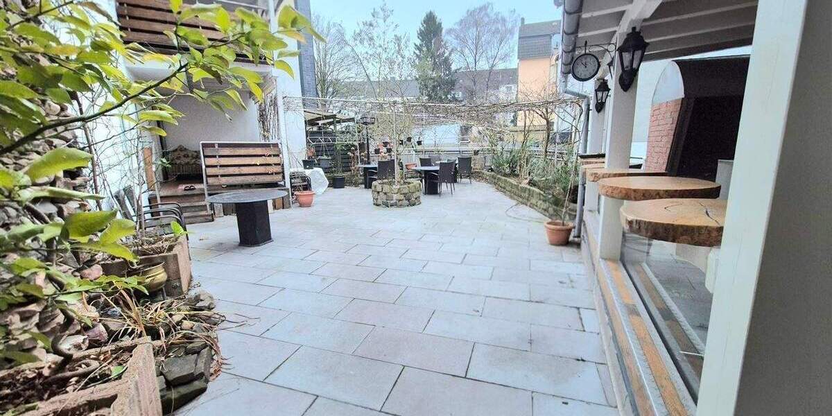 Mehrfamilienhaus, Wohnhaus Essen Frohnhausen - 4 Zimmer, 1 m&sup2;, 1.800.000&euro; | Angebot:25692827