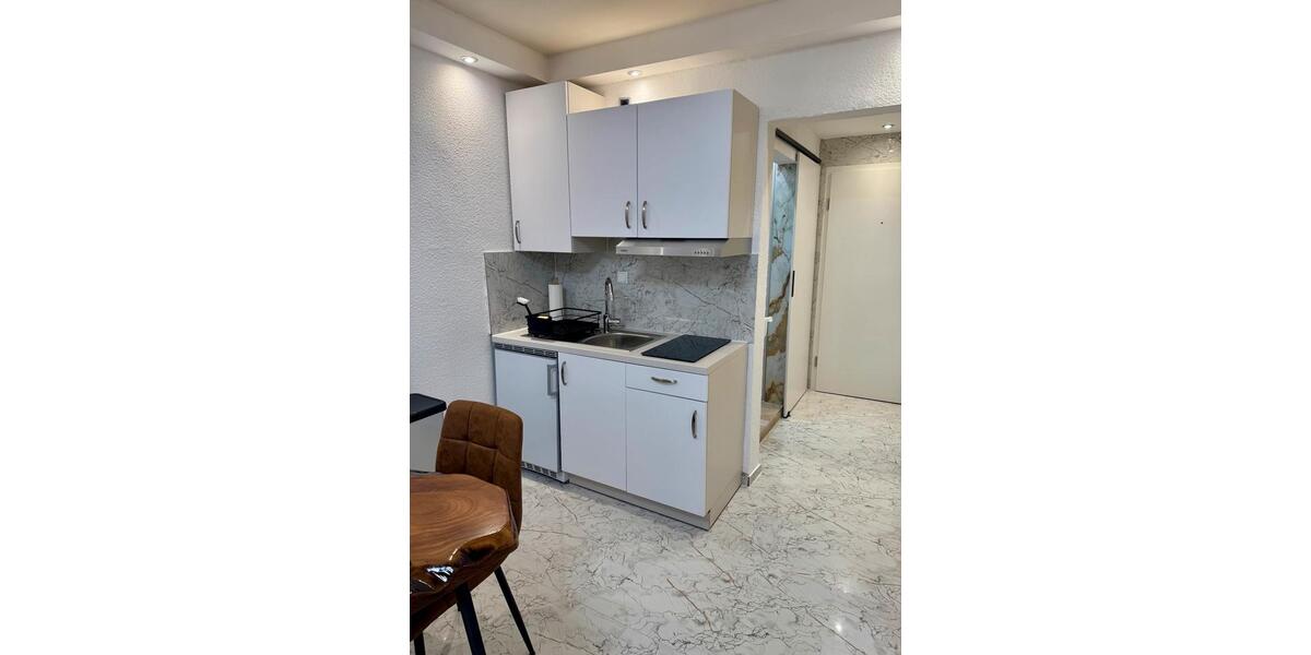 Etagenwohnung Düsseldorf Stadtbezirk 2 - 1 Zimmer, 20 m&sup2;, 820&euro; | Angebot:25924181