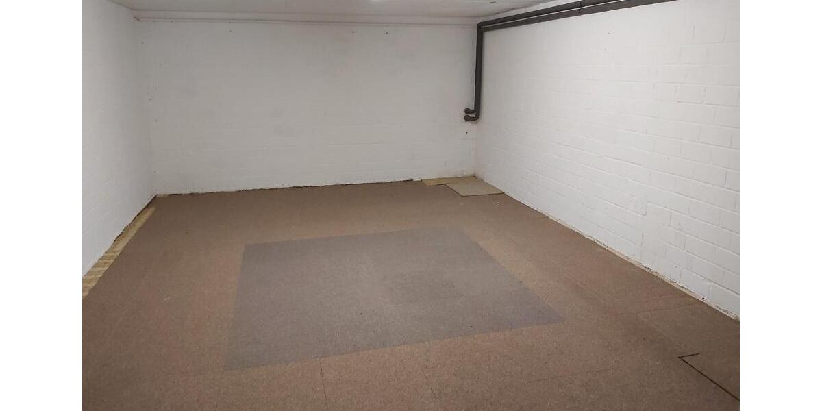 Terrassenwohnung Wermelskirchen - 5 Zimmer, 144 m&sup2;, 350.000&euro; | Angebot:27168179