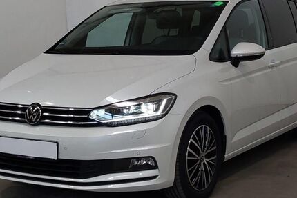 VW Touran 42.000 km 29.470 &euro; Meerbusch 40668