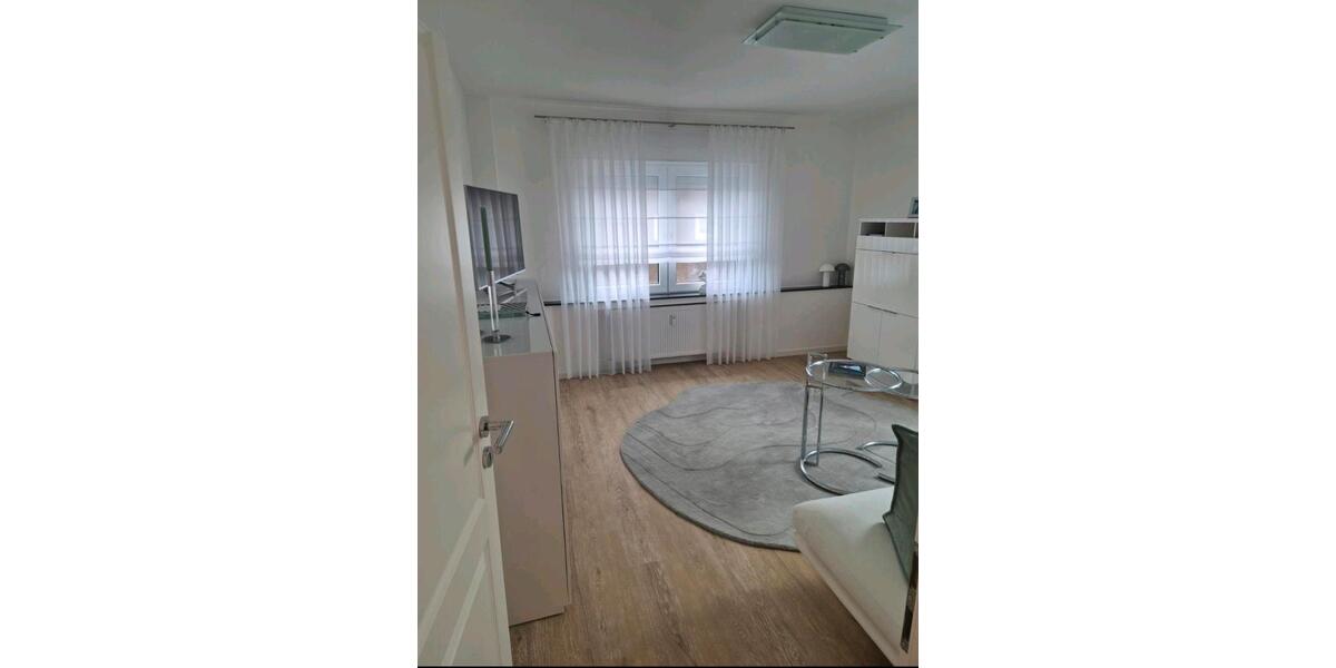 Etagenwohnung Oberhausen - 2.5 Zimmer, 57 m&sup2;, 1.500&euro; | Angebot:25936415