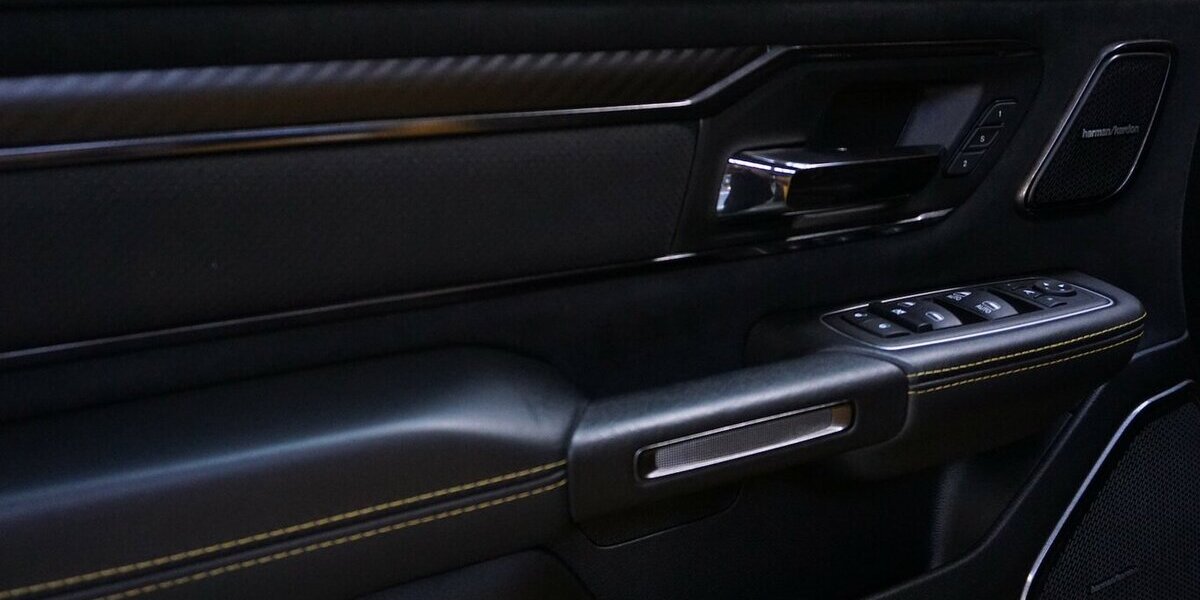 Dodge RAM 1500 TRX 6.2L V8 SMARTCUP Leder Pano HuD H&K 41.719 km 114.900 &euro; Wuppertal 42327