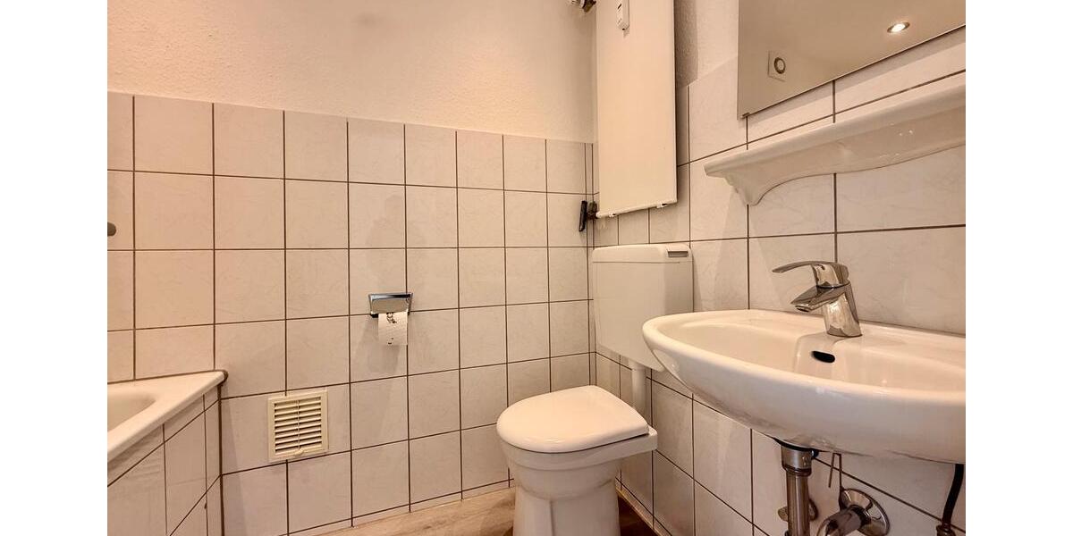 Etagenwohnung Düsseldorf Stadtbezirk 6 - 1 Zimmer, 40 m&sup2;, 780&euro; | Angebot:24795120