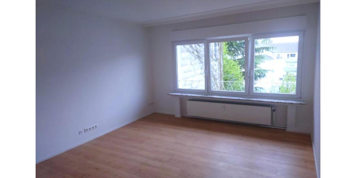 Etagenwohnung Gladbeck - 3.5 Zimmer, 82 m&sup2;, 740&euro; | Angebot:25809241
