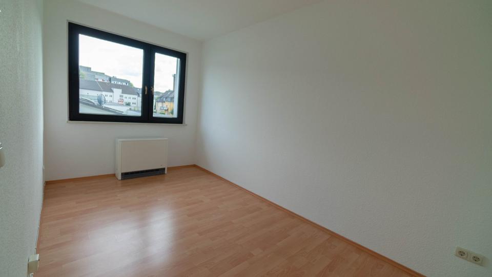 Etagenwohnung Essen Stadtbezirk V - 4.5 Zimmer, 83 m&sup2;, 595&euro; | Angebot:25918586