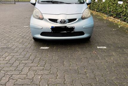 Toyota Aygo (X) 149.100 km 4.000 &euro; Düsseldorf 40239