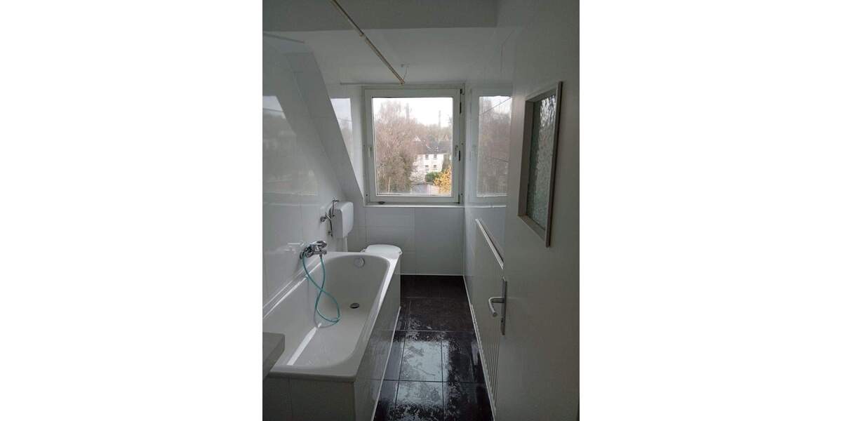 Zimmer Duisburg Alt-Hamborn - 3 Zimmer, 77 m&sup2;, 579&euro; | Angebot:25750181