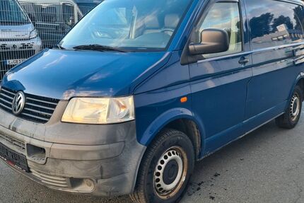 VW T5 Transporter 239.890 km 4.990 &euro; Essen 45309