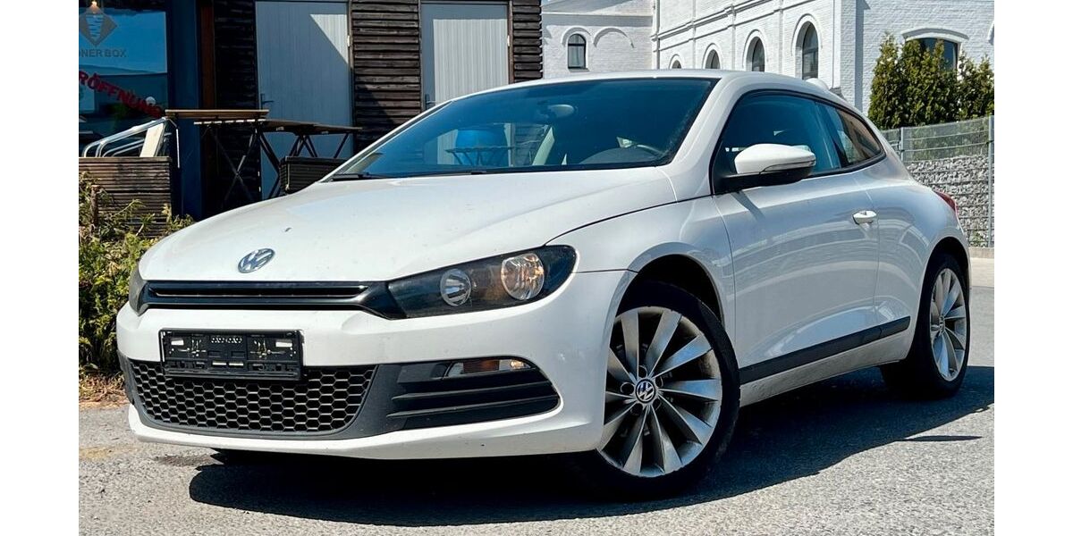 VW Scirocco 122.658 km 4.950 &euro; Gelsenkirchen 45884