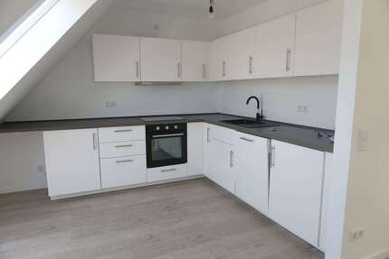 Wohnung Düsseldorf Stadtbezirk 8 - 1 Zimmer, 51 m&sup2;, 760&euro; | Angebot:26689218