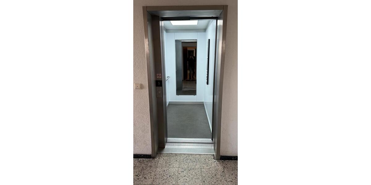 Etagenwohnung Duisburg Walsum - 4 Zimmer, 89 m&sup2;, 229.000&euro; | Angebot:25058197