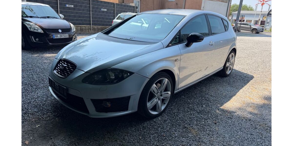 Seat Leon 190.000 km 4.890 &euro; Schwelm 58332