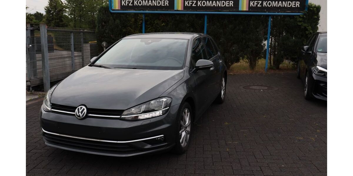 VW Golf 82.000 km 15.290 &euro; Hagen 58135