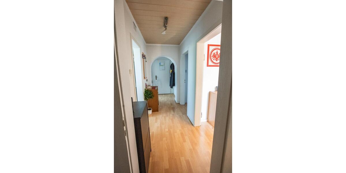 Dachgeschoßwohnung Solingen Ohligs - 3 Zimmer, 50 m&sup2;, 145.000&euro; | Angebot:26875521