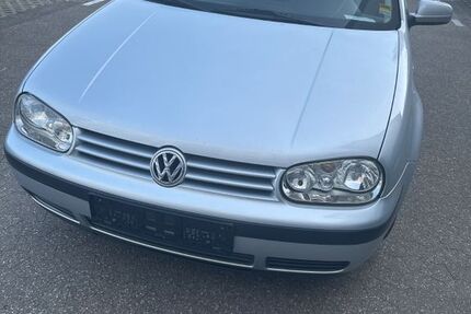 VW Golf 215.000 km 2.190 &euro; Ratingen 40880