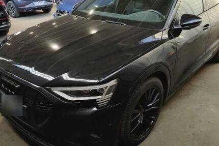 Audi e-tron 39.998 km 36.350 &euro; Hagen 58091