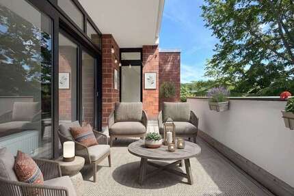 Wohnung Düsseldorf Stadtbezirk 6 - 4 Zimmer, 160 m&sup2;, 2.200&euro; | Angebot:26939339