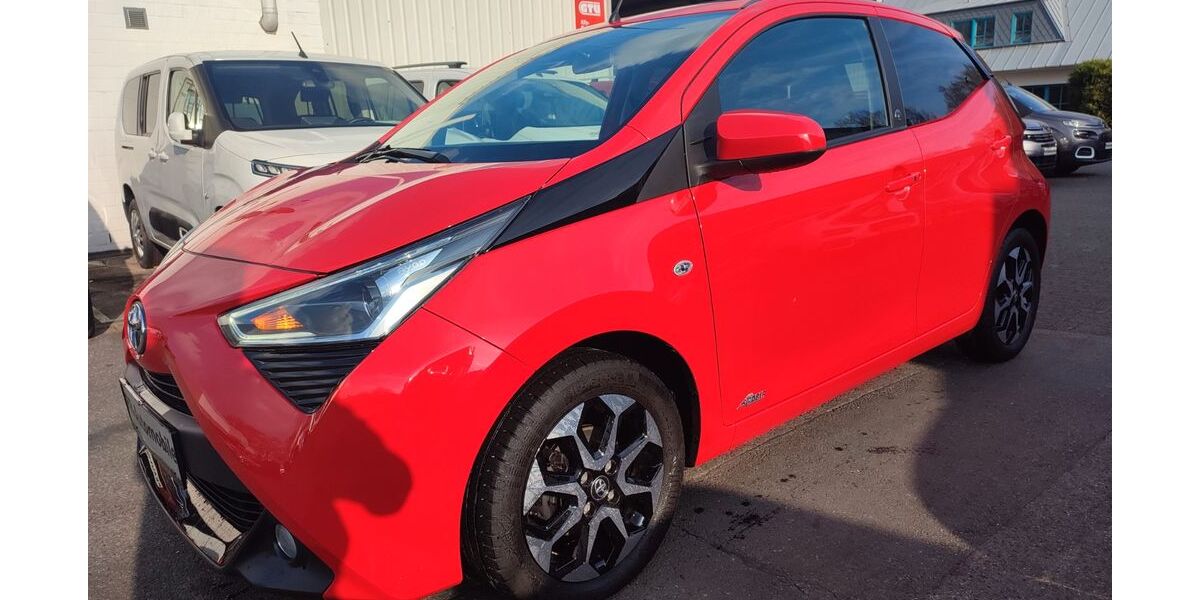 Toyota Aygo (X) 20.800 km 14.999 &euro; Gelsenkirchen 45892