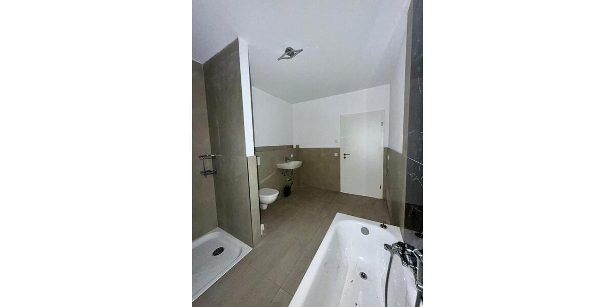 Etagenwohnung Mülheim an der Ruhr Heißen - 1 Zimmer, 70 m&sup2;, 850&euro; | Angebot:25920012