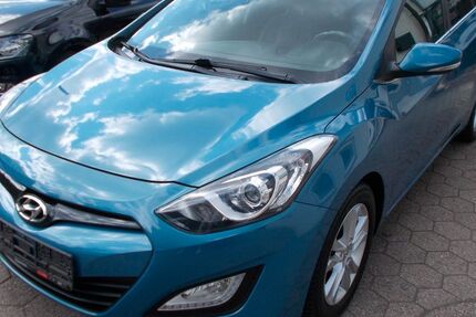 Hyundai i30 179.000 km 4.990 &euro; Bochum 44809