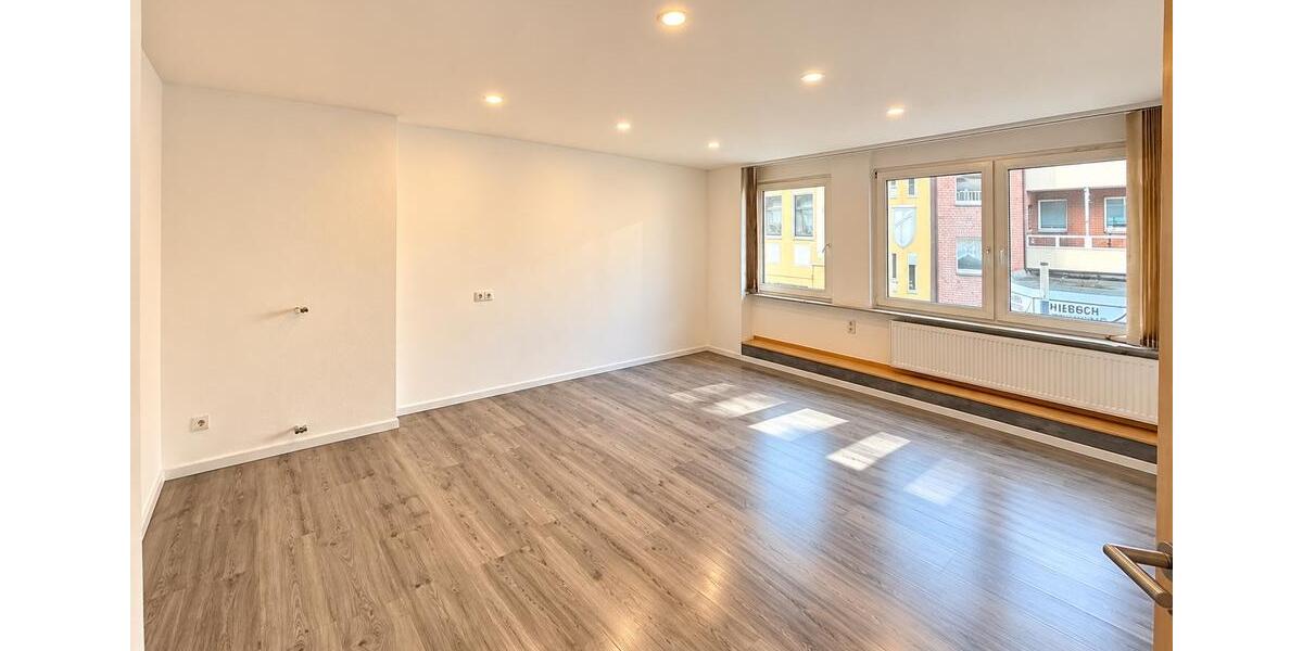 Etagenwohnung Gladbeck - 6 Zimmer, 153 m&sup2;, 1.450&euro; | Angebot:27571256