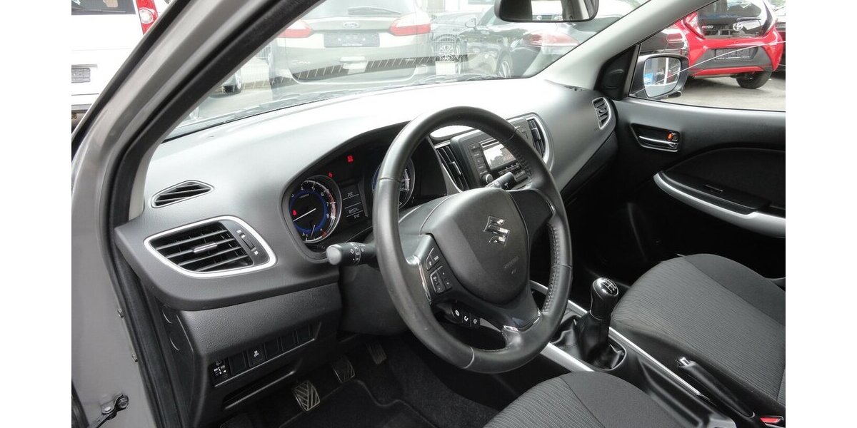 Suzuki Baleno Club Klima Alu15 Allwetter SHZ 1.Hd 18Tkm 18.500 km 9.797 &euro; Neuss 41462