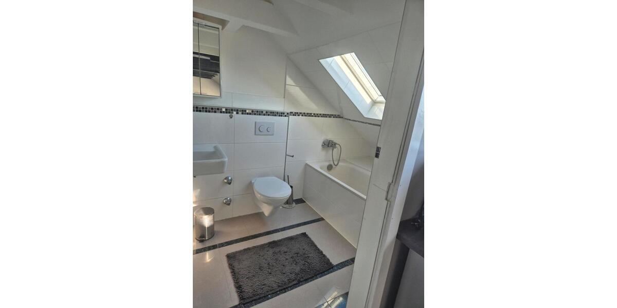 Etagenwohnung Mettmann - 1 Zimmer, 40 m&sup2;, 650&euro; | Angebot:25961216