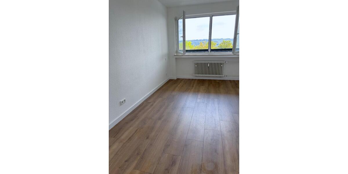 Etagenwohnung Wuppertal Gemarkung Elberfeld - 2 Zimmer, 67 m&sup2;, 150.000&euro; | Angebot:27534327