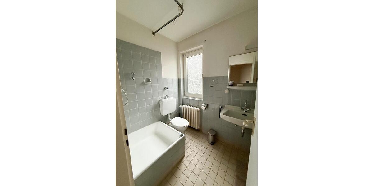 Maisonettenwohnung Essen Stadtbezirk V - 4.5 Zimmer, 126 m&sup2;, 1.750&euro; | Angebot:25933016