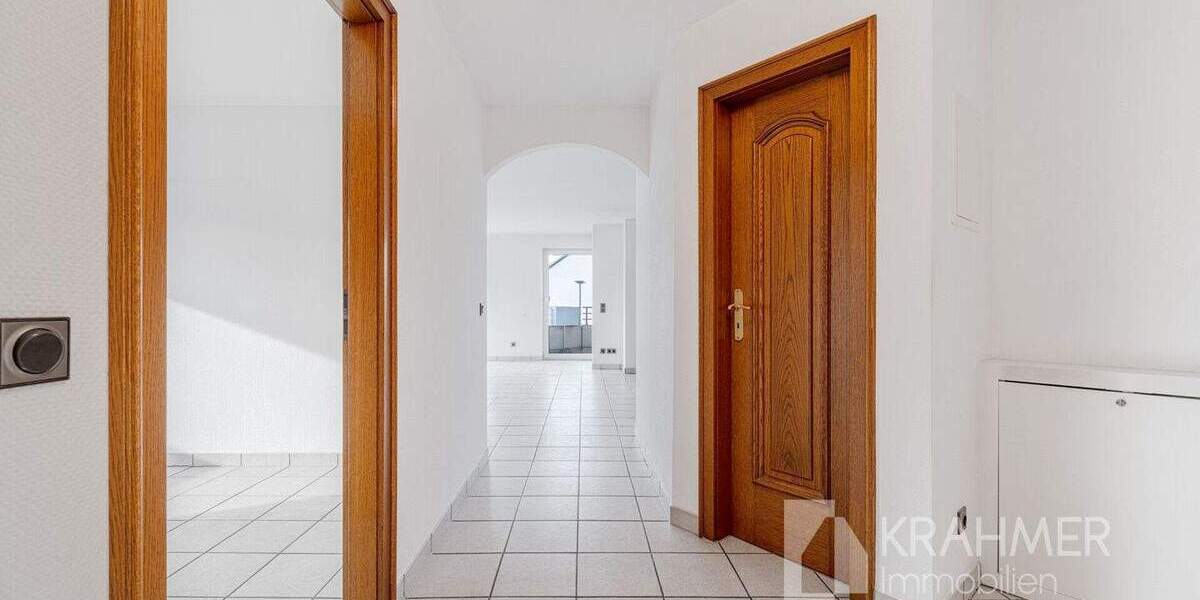 Etagenwohnung Hilden - 3 Zimmer, 90 m&sup2;, 329.000&euro; | Angebot:25818922