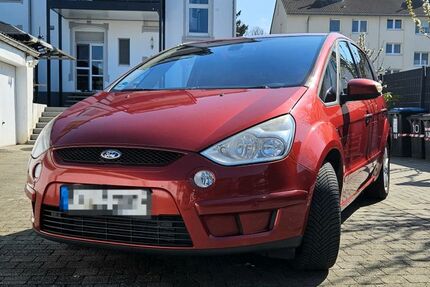 Ford S-Max 261.286 km 3.700 &euro; Hattingen 45527