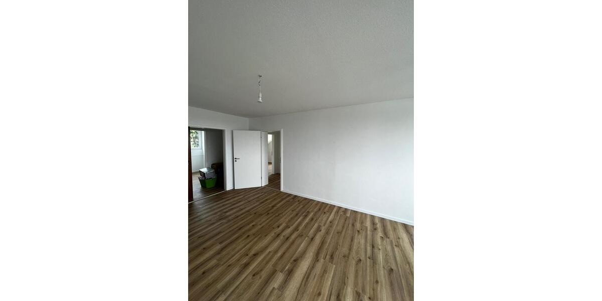 Etagenwohnung Leichlingen (Rheinland) - 3 Zimmer, 70 m&sup2;, 950&euro; | Angebot:25994043
