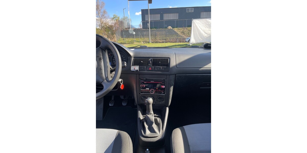 VW Golf IV 246.500 km 1.400 &euro; Bochum 44787