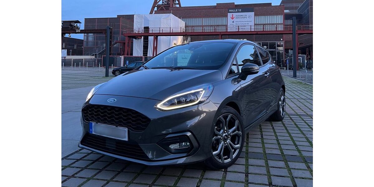 Ford Fiesta 56.000 km 12.200 &euro; Essen 45327