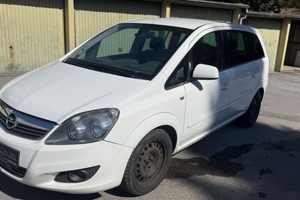 Opel Zafira 274.999 km 1.999 &euro; Solingen 42651