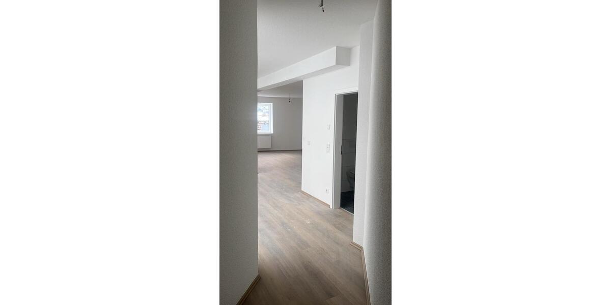 Etagenwohnung Wuppertal Elberfeld - 2 Zimmer, 74 m&sup2;, 950&euro; | Angebot:25377327