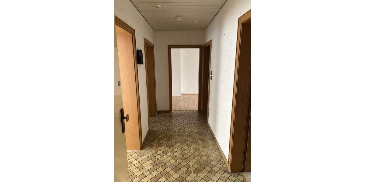 Etagenwohnung Wuppertal Elberfeld - 3 Zimmer, 65 m&sup2;, 129.000&euro; | Angebot:25796352