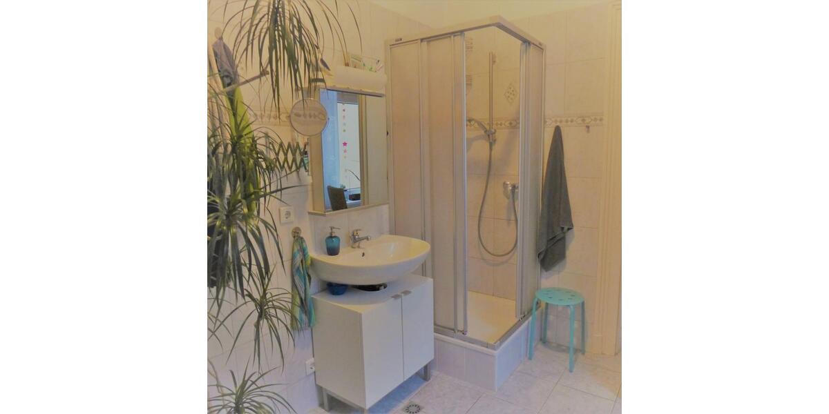 Erdgeschoßwohnung Solingen Aufderhöhe - 4 Zimmer, 85 m&sup2;, 870&euro; | Angebot:24416546