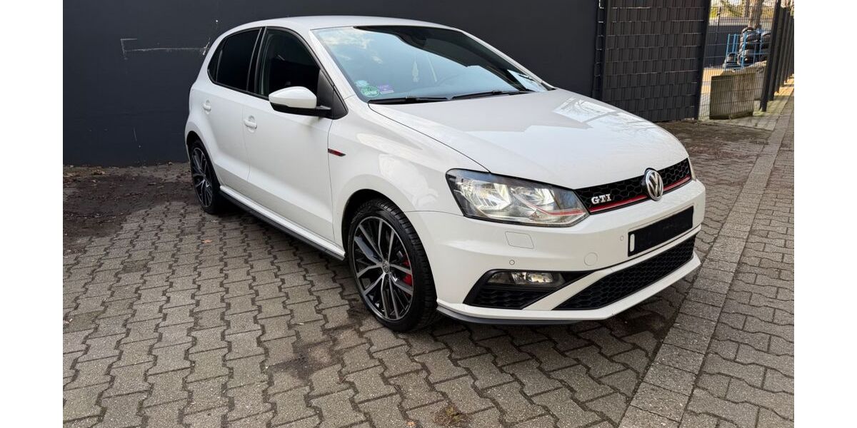VW Polo 111.500 km 12.250 &euro; Gelsenkirchen 45894